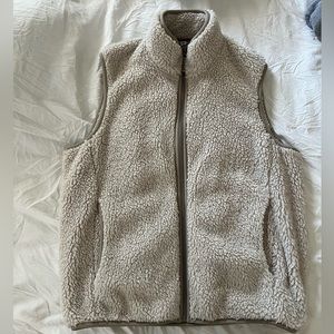 Men’s Uniqlo Vest